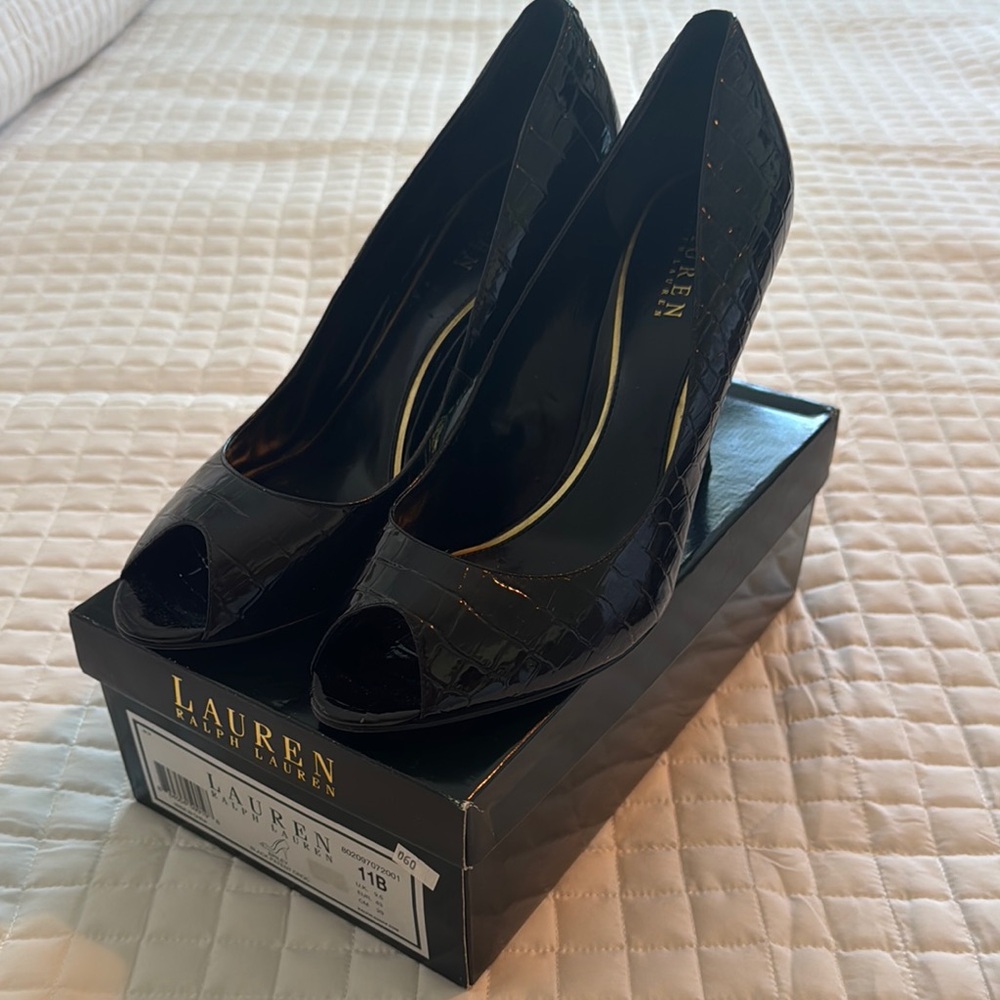 Lauren Ralph Lauren Black Patent Leather Heels